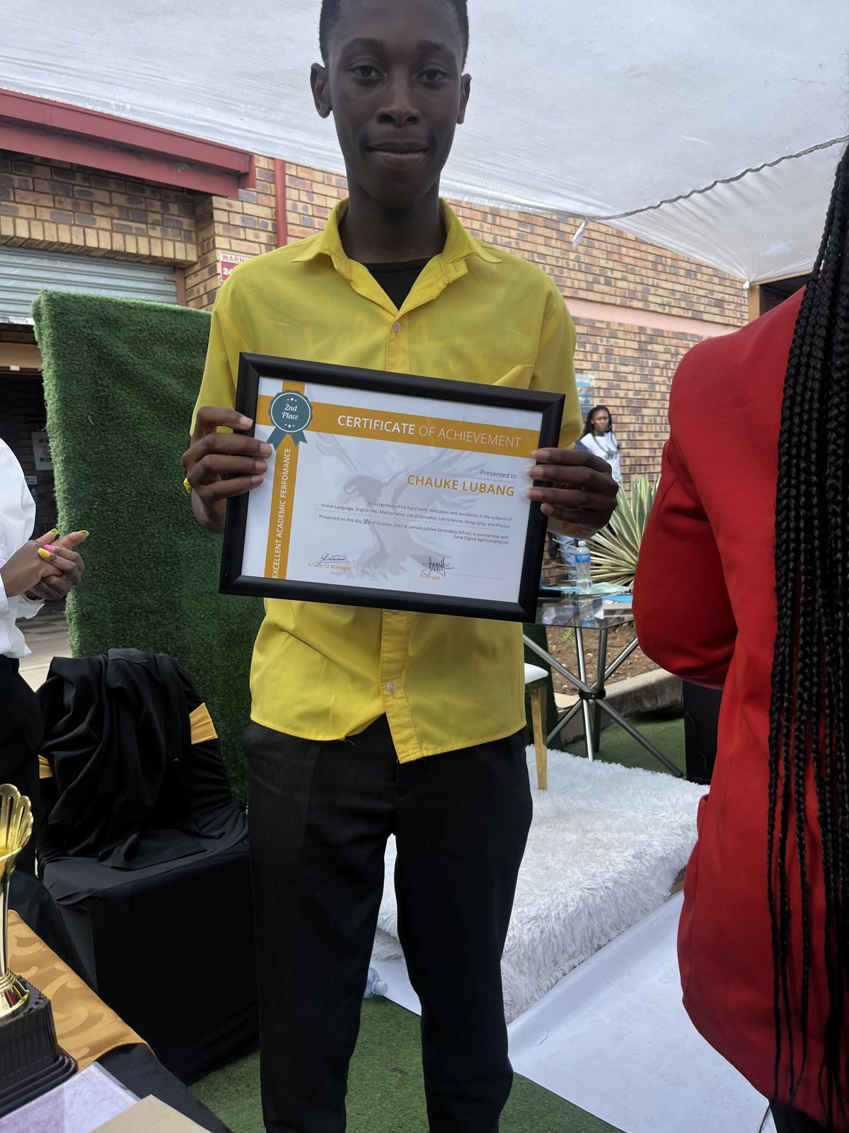 A learner receiving recognition