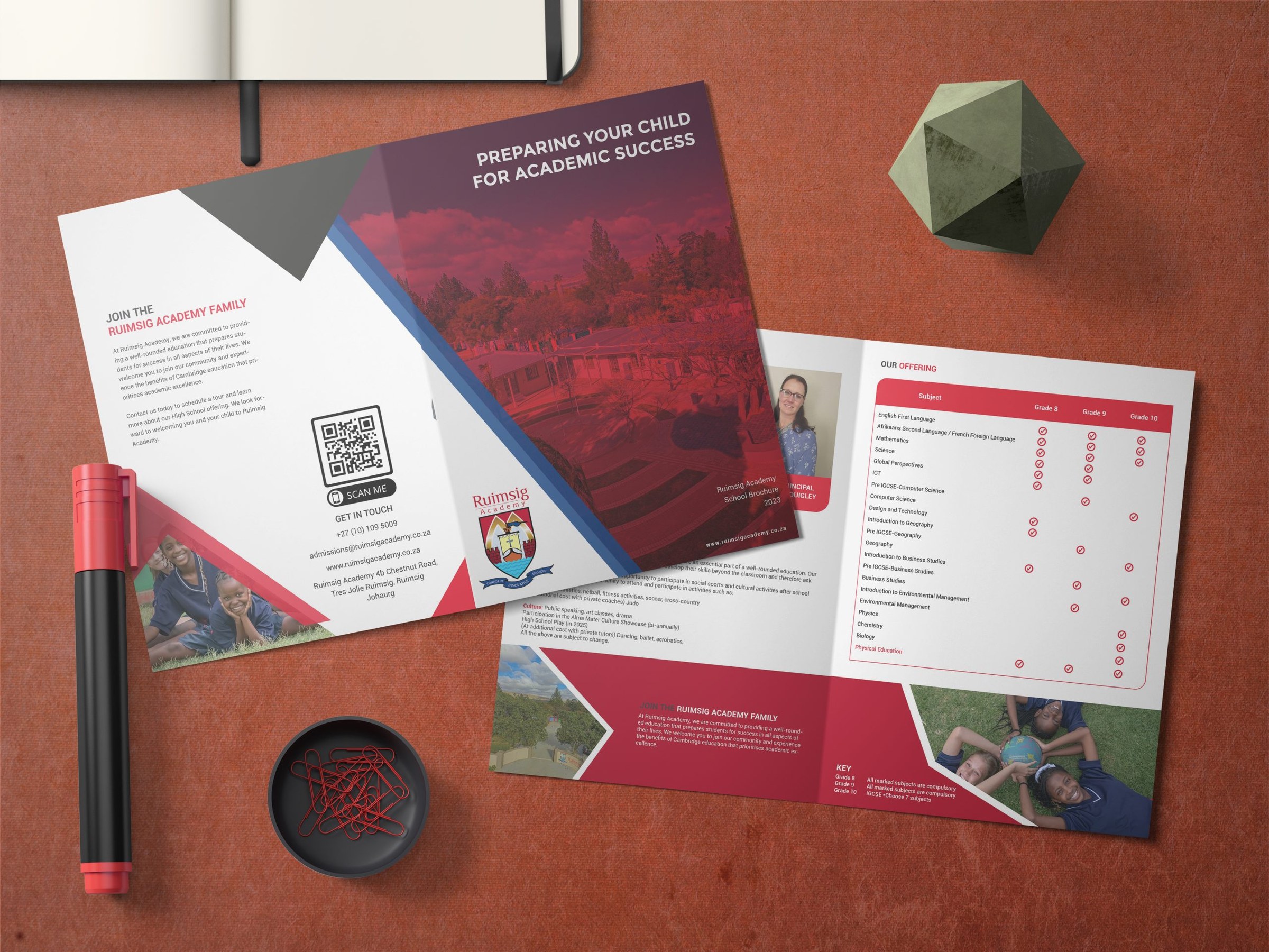 Ruimsig Academy school brochure mockup